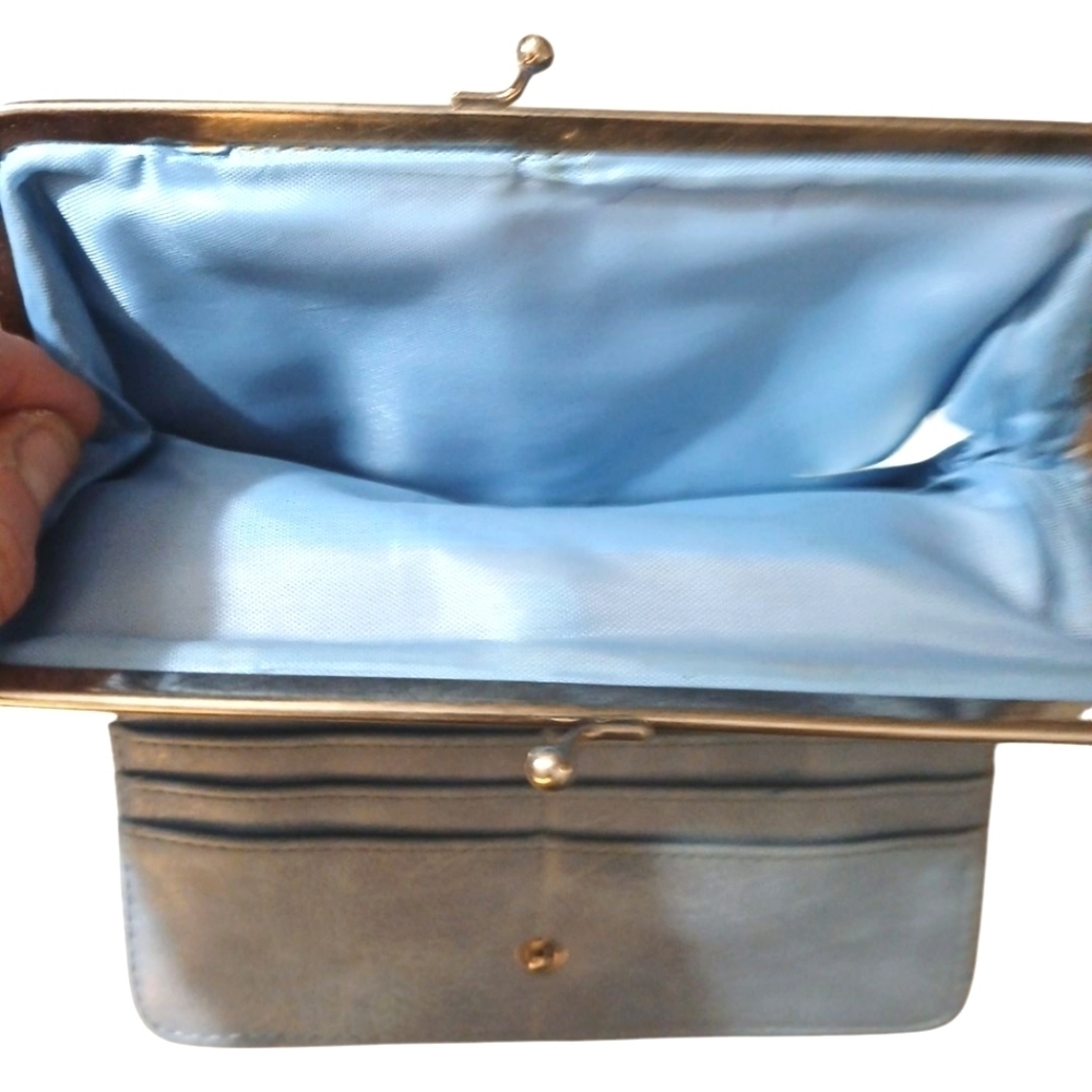 Blue and Tan Leather Clutch Wallet - Picture 6 of 9